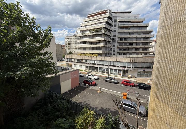 Lejlighed i Clermont-Ferrand, Puy-de-Dome, Clermont-Ferrand - € 328.000 | Ref: 1528_h - foto 1