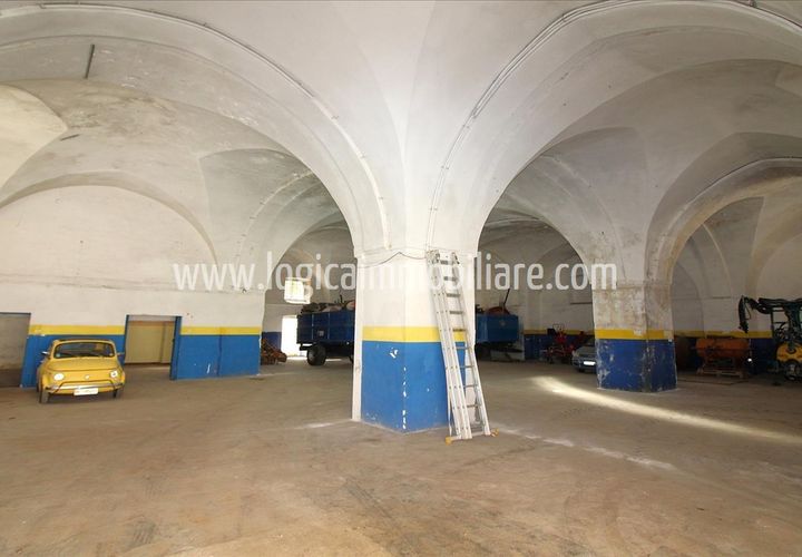 Propriedade comercial em Manduria, Taranto, Manduria - € 240.000 | Ref: LC52 - foto 1