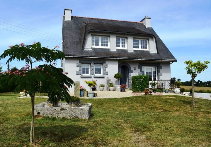 Villa i Mael-Carhaix, Cotes-d'Armor, Mael-Carhaix - € 194.750 | Ref: 560022400 - foto 1