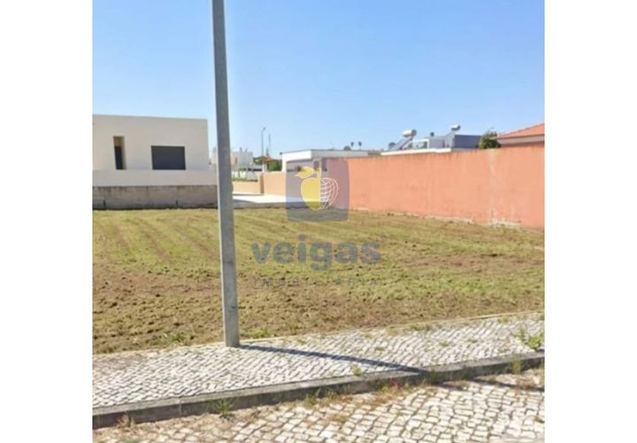 Helårsgrund i Santo Onofre e Serra do Bouro, Leiria, Santo Onofre e Serra do Bouro - € 164.000 | Ref: CAL-217130 - foto 1