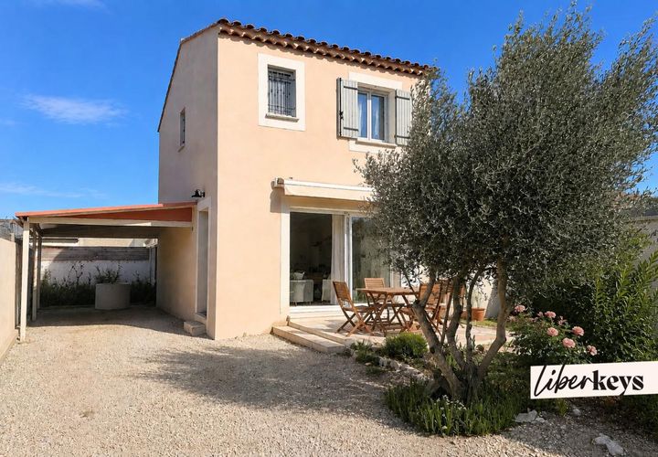 Villa i Marignane, Bouches-du-Rhone, Marignane - € 379.000 | Ref: DOM31339 - foto 1