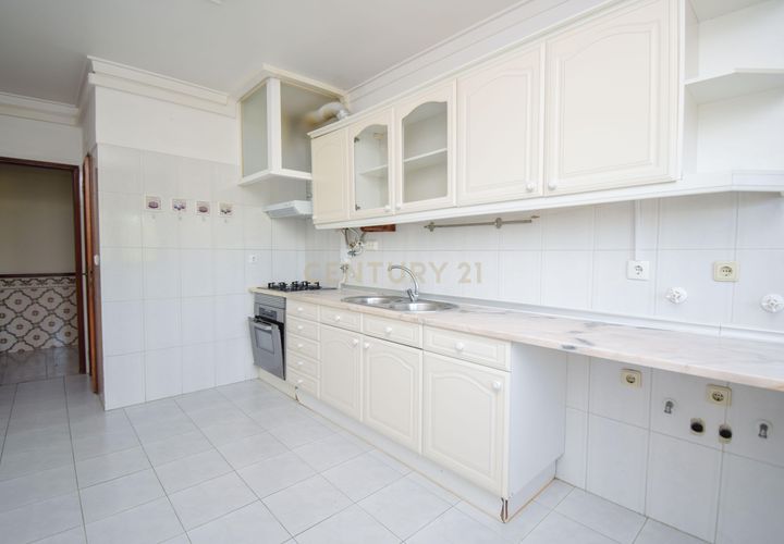 Lejlighed i Queluz, Lisbon, Queluz - € 271.800 | Ref: C0376-00861 - foto 1