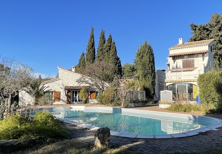 Villa en Istres, Bouches-du-Rhone, Istres - € 548.000 | Ref: F852E5426FCE4572 - photo 1