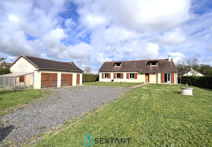 Villa en Brionne, Eure, Brionne - € 230.000 | Ref: 7F8EE78DEDD0487D - photo 1