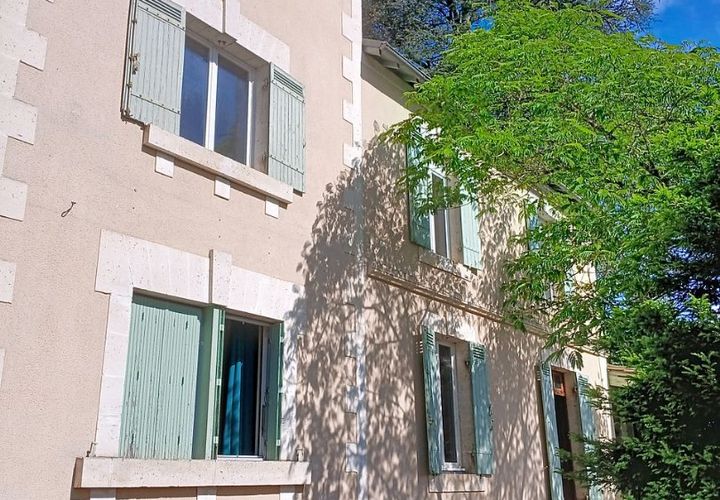 Villa i Riberac, Dordogne, Riberac - € 170.000 | Ref: 777EDF90670745E5 - foto 1