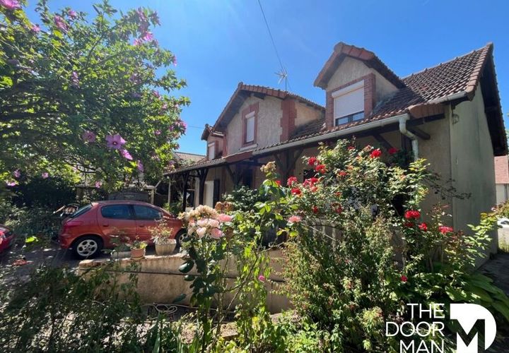 Villa in Limours, Essonne, Limours - € 420.000 | Ref: 10136 - foto 1
