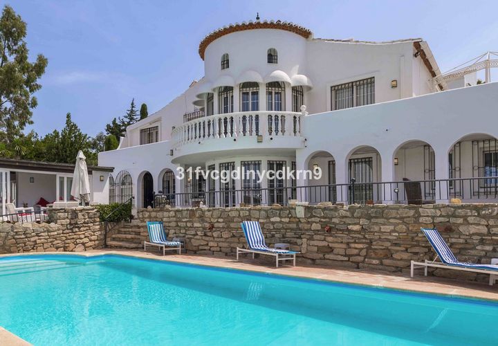 Villa a Estepona, Malaga, Estepona - € 1.450.000 | Ref: R5061076 - foto 1