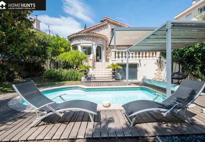 Villa em Nice, Alpes-Maritimes, Nice - € 1.475.000 | Ref: HH-16233001 - foto 1