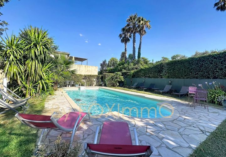 Villa i Le Rouret, Alpes-Maritimes, Le Rouret - € 926.000 | Ref: FENHLK3830 - foto 1