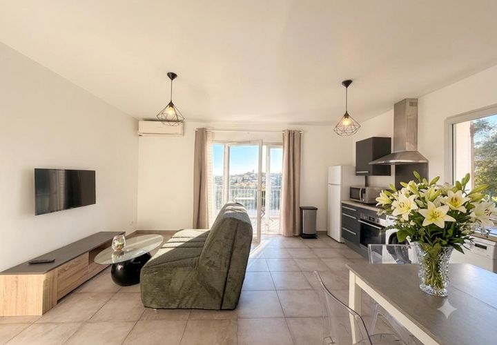 Lejlighed i La Garde, Var, La Garde - € 152.000 | Ref: A105 - foto 1