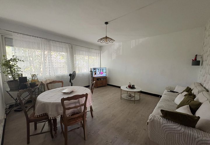 Apartament a Nimes, Gard, Nimes - € 522/mes | Ref: 87178671 - foto 1