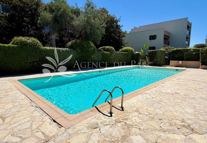 Lejlighed i Antibes, Alpes-Maritimes, Antibes - € 135.000 | Ref: 87171936 - foto 1
