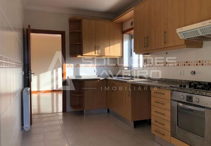 Wohnung in Aveiro, Aveiro, Aveiro - € 950/Monat | Ref: 4724 - Foto 1