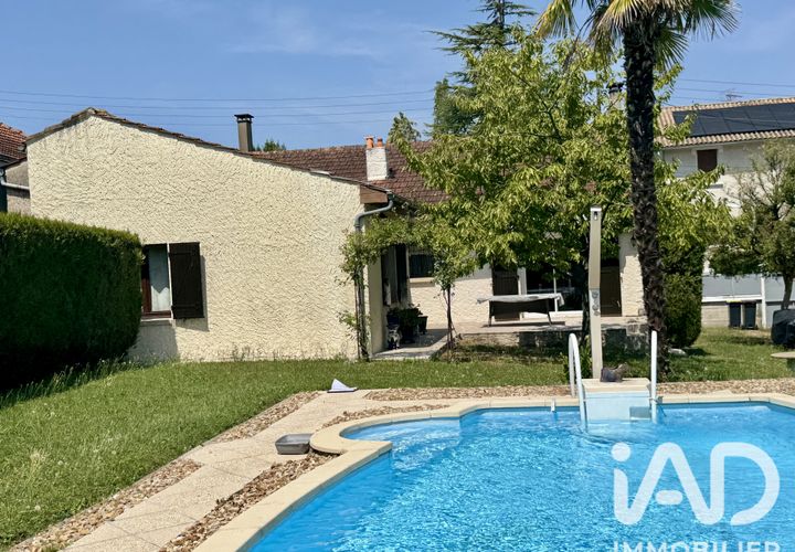 Villa a Angouleme, Charente, Angouleme - € 314.000 | Ref: 72313 - foto 1