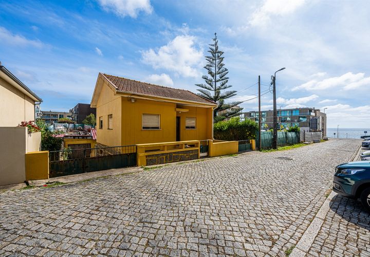 Villa i Vila Nova de Gaia, Porto, Vila Nova de Gaia - € 650.000 | Ref: 2343D3I - foto 1