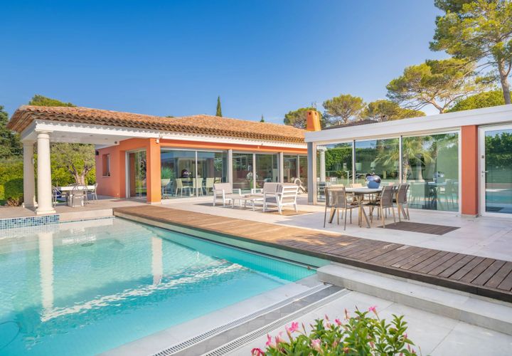 Villa a Mougins, Alpes-Maritimes, Mougins - € 2.220.000 | Ref: HH-16234783 - foto 1