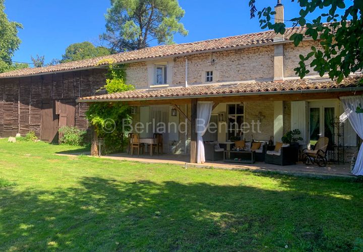 Landejendom i Civray, Vienne, Civray - € 119.350 | Ref: 5215 - foto 1
