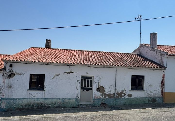 Villa i Castro Verde, Beja, Castro Verde - € 60 000 | Ref: 281671038 - foto 1