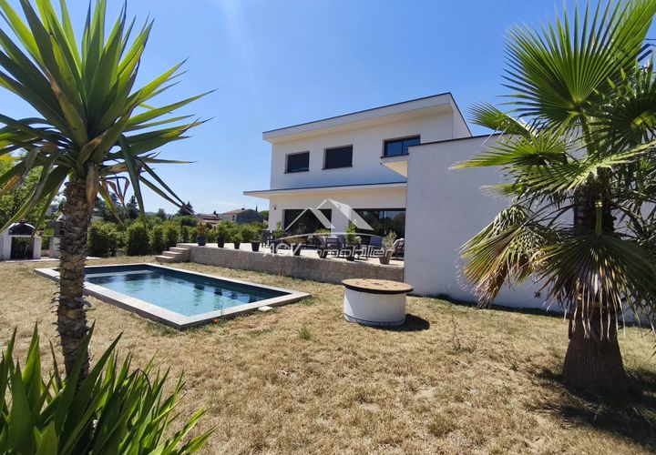 Villa i Alès, Gard, Alès - € 445.000 | Ref: 2788 - foto 1