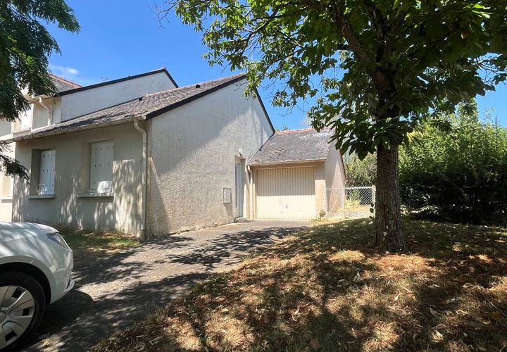 Villa a Saint-Senoch, Indre-et-Loire, Saint-Senoch - € 47.000 | Ref: 04880001_ce - foto 1