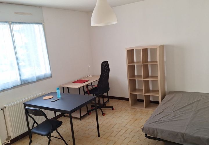 Estudi a Dijon, Cote-d'Or, Dijon - € 460/mes | Ref: 850658 - foto 1