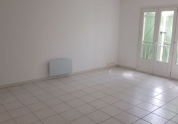 Apartament a La Garde, Var, La Garde - € 730/mes | Ref: 892143 - foto 1