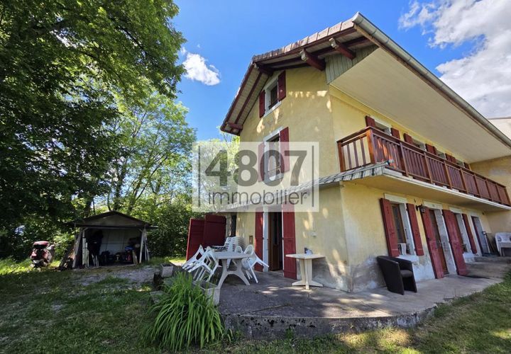 Landsbyhus i Bonne, Haute-Savoie, Bonne - € 320.000 | Ref: getkey_u_539700059 - foto 1