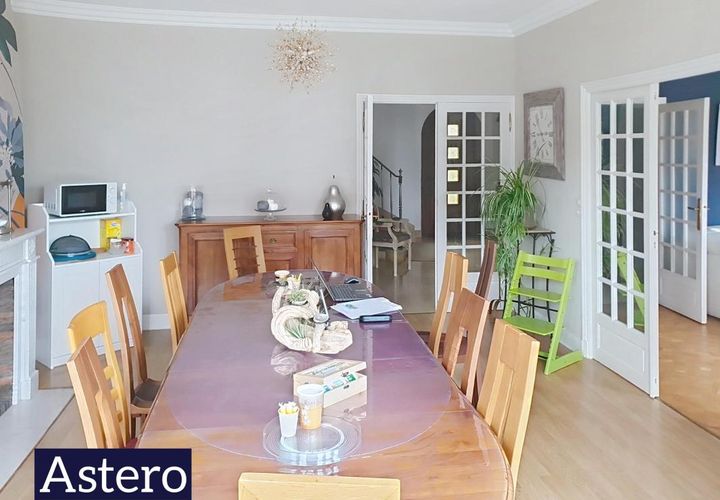 Villa a Loudeac, Cotes-d'Armor, Loudeac - € 374.900 | Ref: getkey_u_539591732 - foto 1