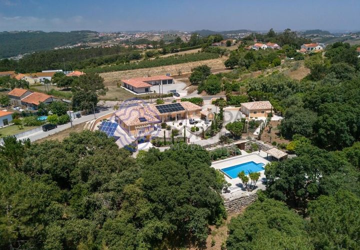 Byhus i Caldas da Rainha, Leiria, Caldas da Rainha - € 1.065.000 | Ref: 1134821 - foto 1