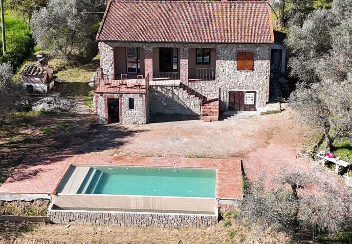 Villa a Chianni, Pisa, Chianni - € 650.000 | Ref: E102-1425205 - foto 1