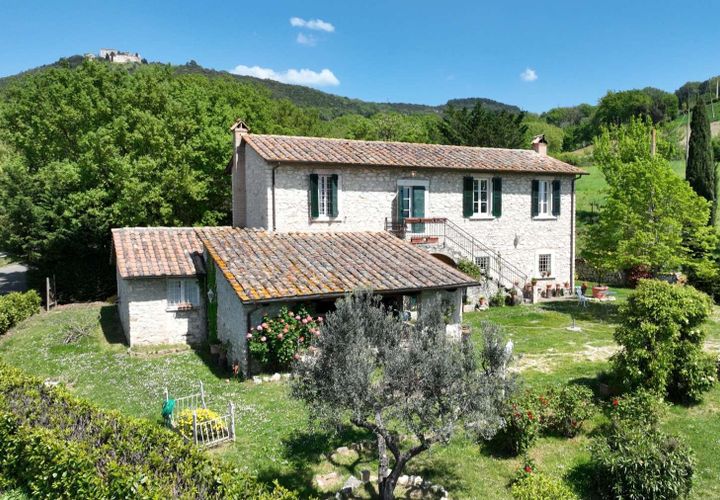 Gårdshus i Montecchio, Terni, Montecchio - € 850 000 | Ref: ILV94192-1464638 - foto 1
