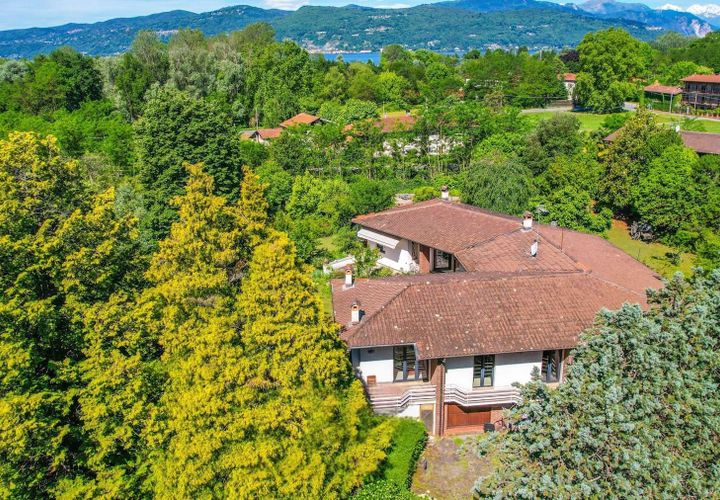 Villa a Brebbia, Varese, Brebbia - € 1.400.000 | Ref: ILV94283-1465503 - foto 1