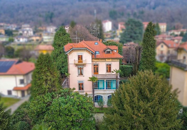 Villa a Gavirate, Varese, Gavirate - € 950.000 | Ref: ILV94294-1465714 - foto 1