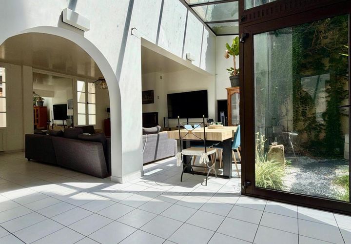 Villa i Tours, Indre-et-Loire, Tours - € 775.000 | Ref: 206092 - foto 1