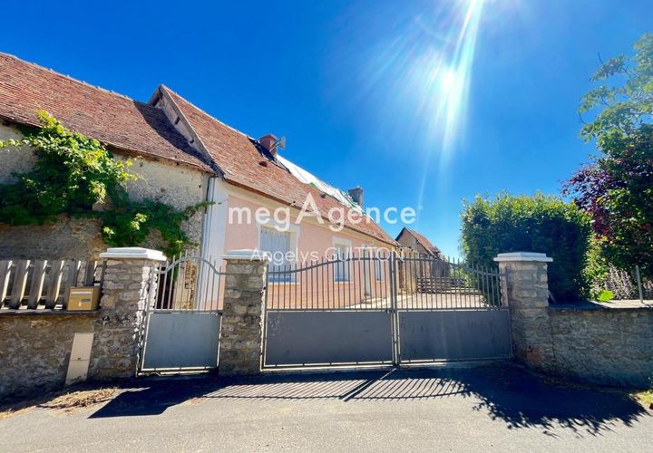 Villa i Rene, Sarthe, Rene - € 96 000 | Ref: 205536 - foto 1