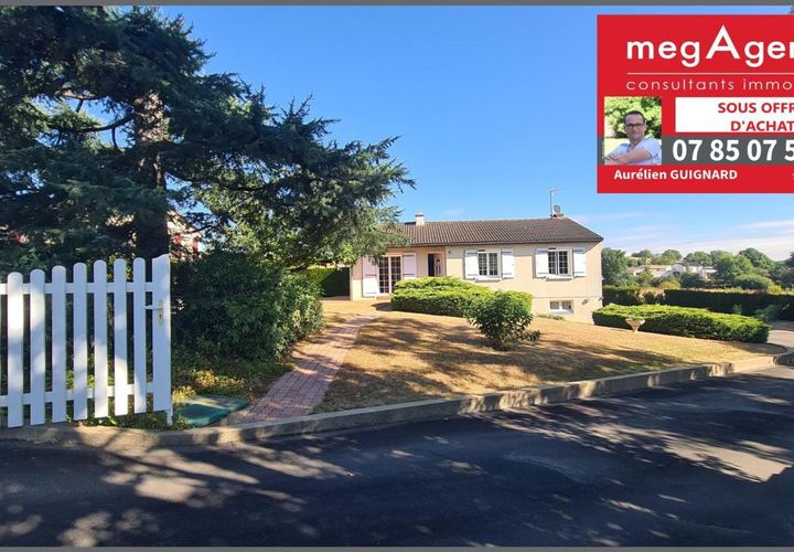 Villa a Bressuire, Deux-Sevres, Bressuire - € 158.400 | Ref: 206171 - foto 1