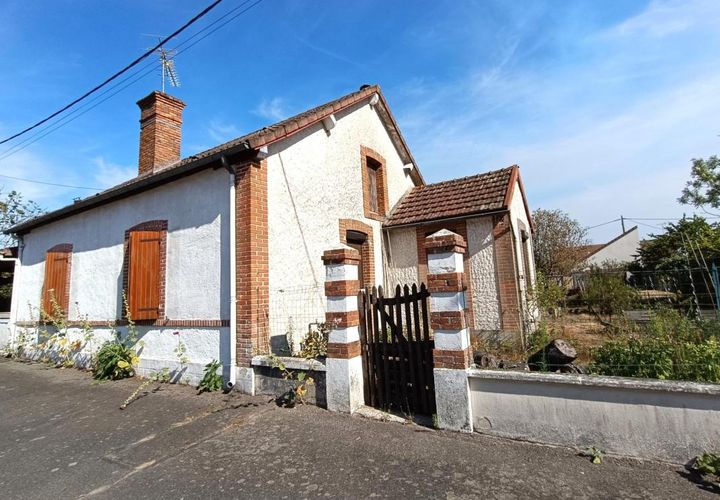 Villa i Salbris, Loir-et-Cher, Salbris - € 153.200 | Ref: 206416 - foto 1