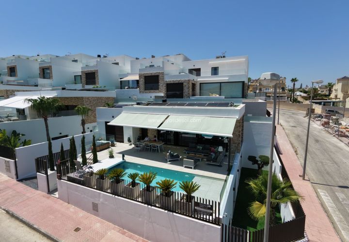 Villa i Ciudad Quesada, Alicante, Ciudad Quesada - € 930.000 | Ref: MOR-73950 - foto 1