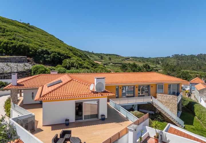Villa i Caldas da Rainha, Leiria, Caldas da Rainha - € 1.080.000 | Ref: CAS_15 - foto 1