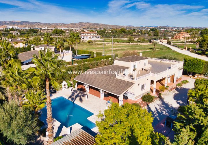 Landejendom i Elche, Alicante, Elche - € 299.000 | Ref: Mat MWE - foto 1