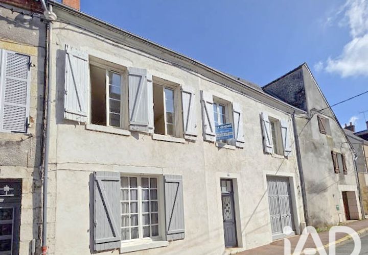 Villa en Gien, Loiret, Gien - € 157.000 | Ref: 18093 - photo 1