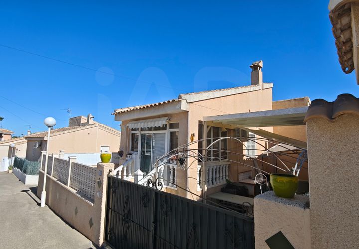 Byhus i Alicante, Alicante, Alicante - € 225.000 | Ref: 958976 - foto 1