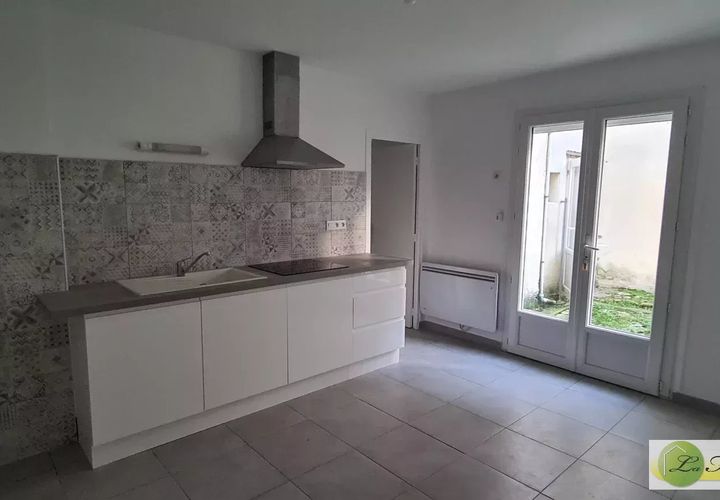 Apartament a Mansle, Charente, Mansle - € 505/mes | Ref: G586-1 - foto 1