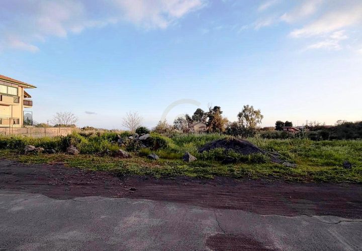 Erhvervsejendom i Mascalucia, Catania, Mascalucia - € 35.000 | Ref: 7230 - foto 1