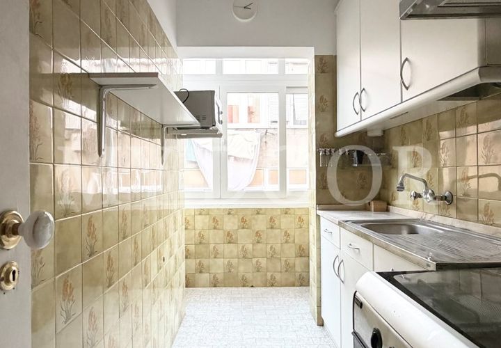 Apartment in Moscavide, Lisbon, Moscavide - € 1,020/month | Ref: IR-0233 - photo 1