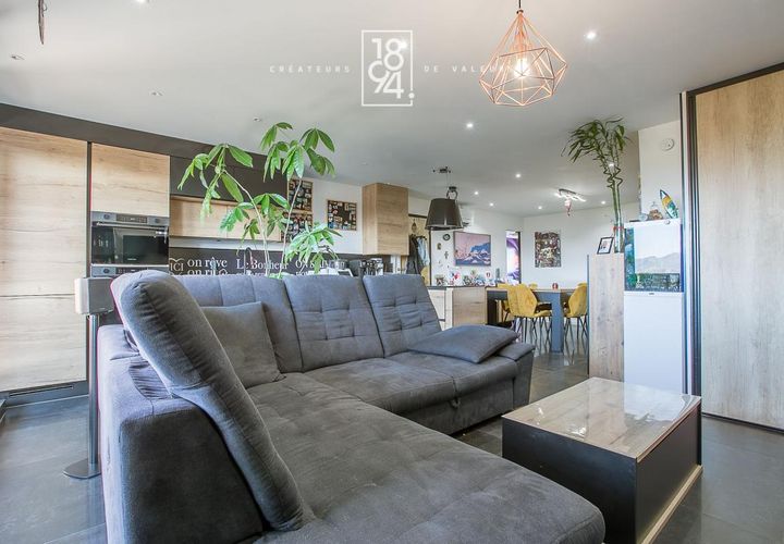 Leilighet i Marseille, Bouches-du-Rhone, Marseille - € 241 500 | Ref: HCRR-VW9-CON - foto 1