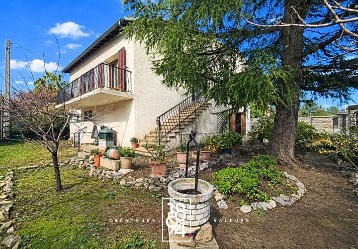 Villa i Arles, Bouches-du-Rhone, Arles - € 247.000 | Ref: UTQ1-CF5-3M7 - foto 1