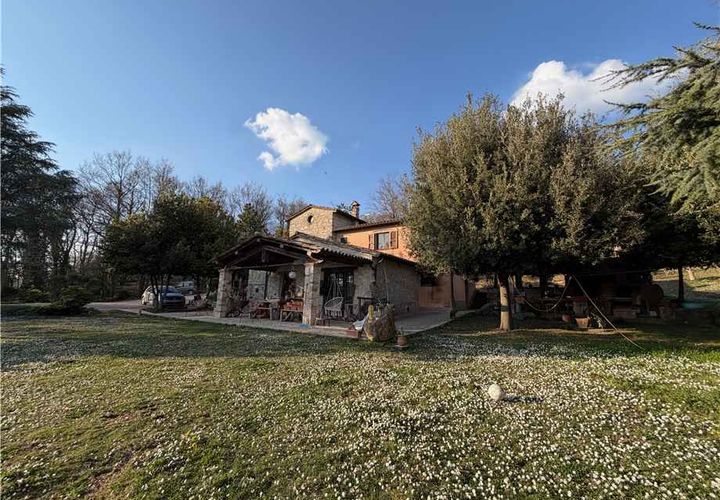 Villa em Gualdo Cattaneo, Perugia, Gualdo Cattaneo - € 550.000 | Ref: VCR142 - foto 1