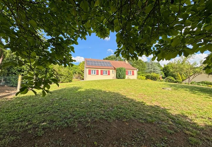 Bungalow i Saint-Saturnin, Sarthe, Saint-Saturnin - € 239.999 | Ref: 340939948942 - foto 1