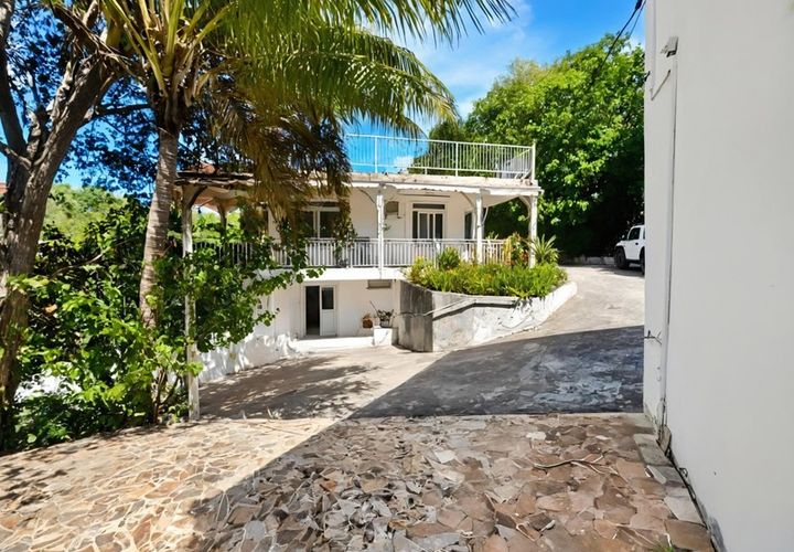 Villa a Le Gosier, Guadeloupe, Le Gosier - € 848.000 | Ref: 340937296280 - foto 1